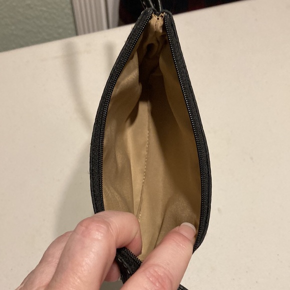 Wristlet black jacquard fabric - Picture 6 of 6